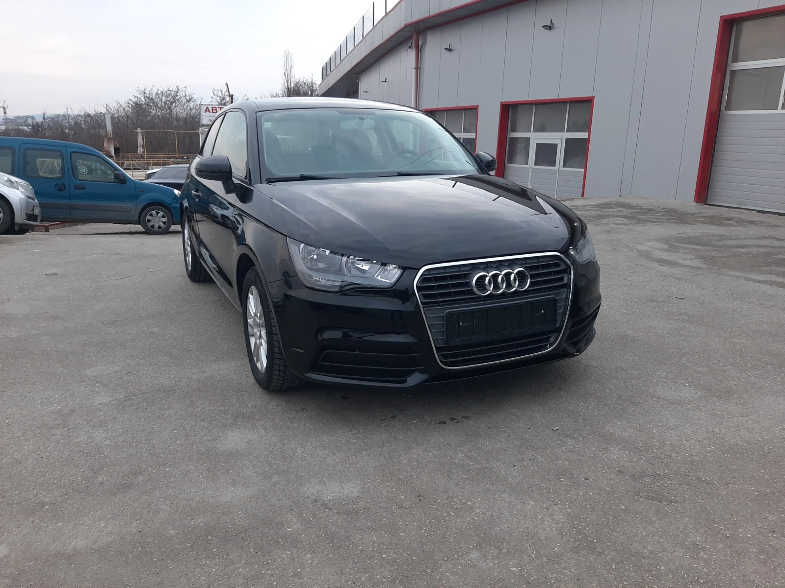 Audi A1 1.6TDI AUTOMATIC  - изображение 3