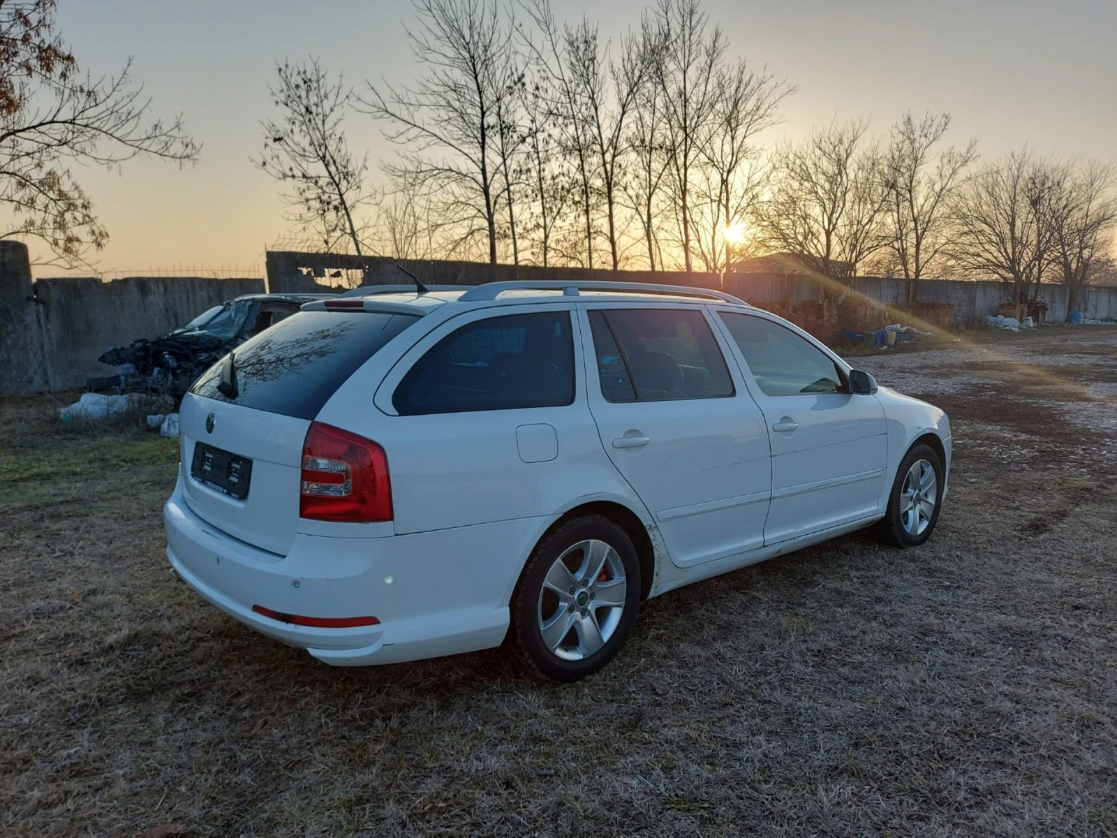 Skoda Octavia 2.0 TDI VRS  - изображение 5