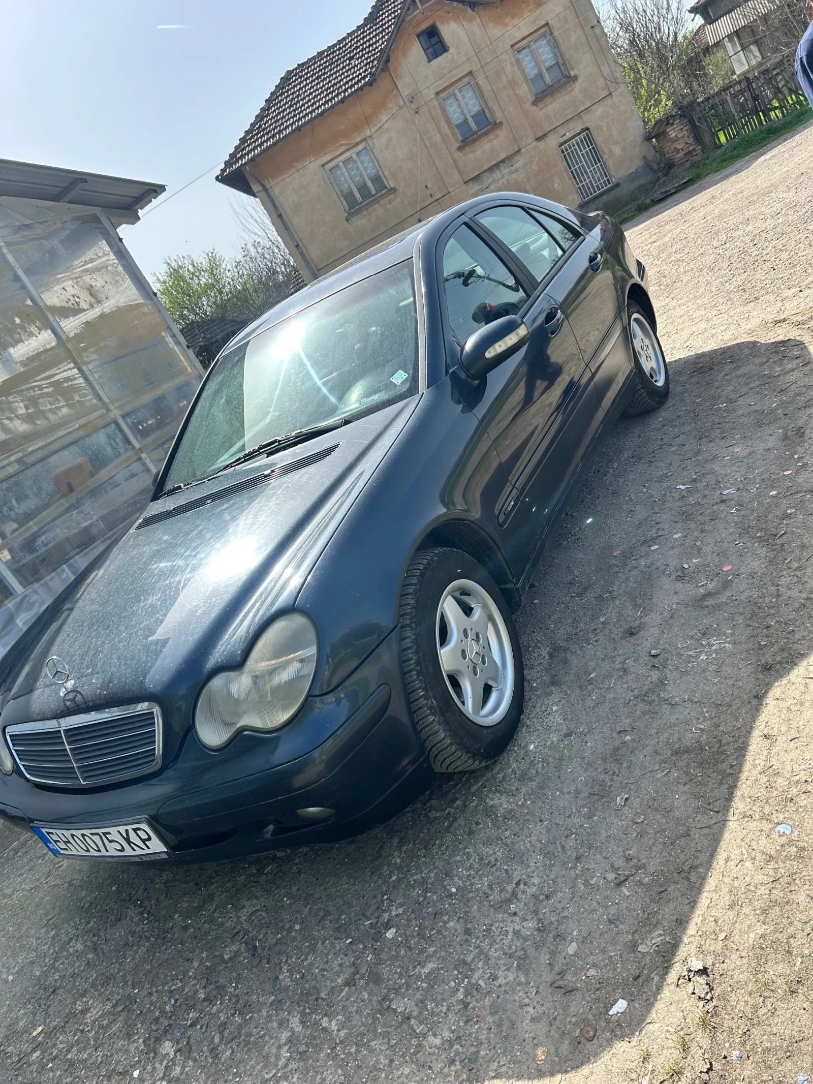 Mercedes-Benz C 220  - изображение 2