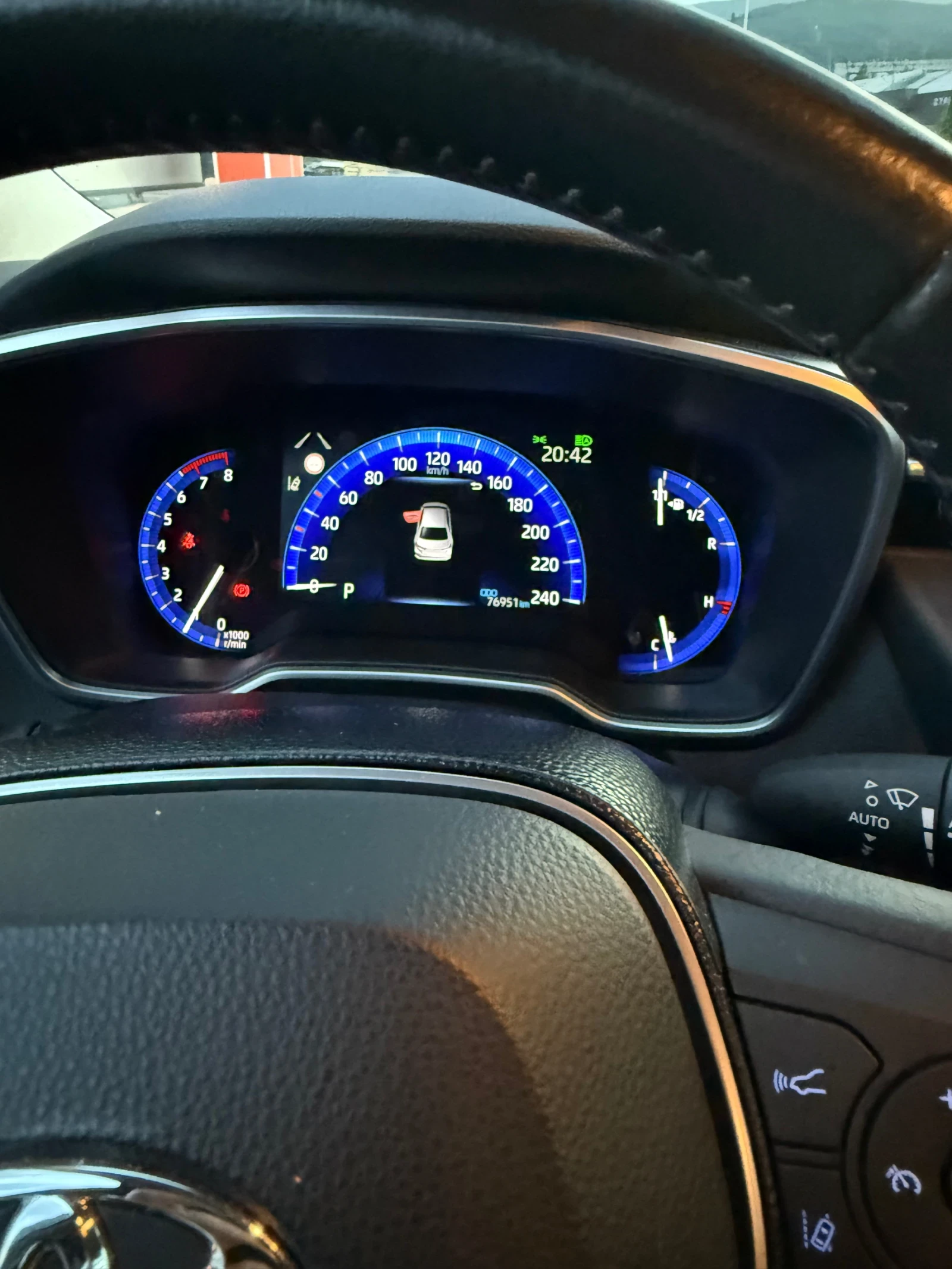 Toyota Corolla  - изображение 9
