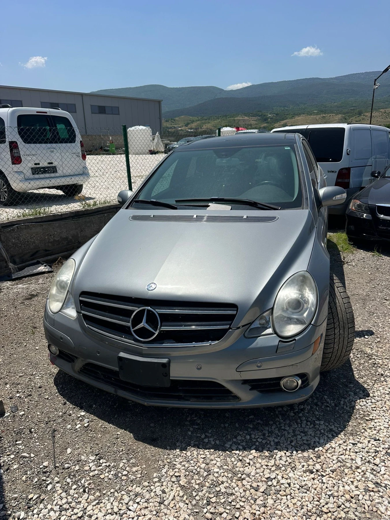 Mercedes-Benz R 350  - изображение 2