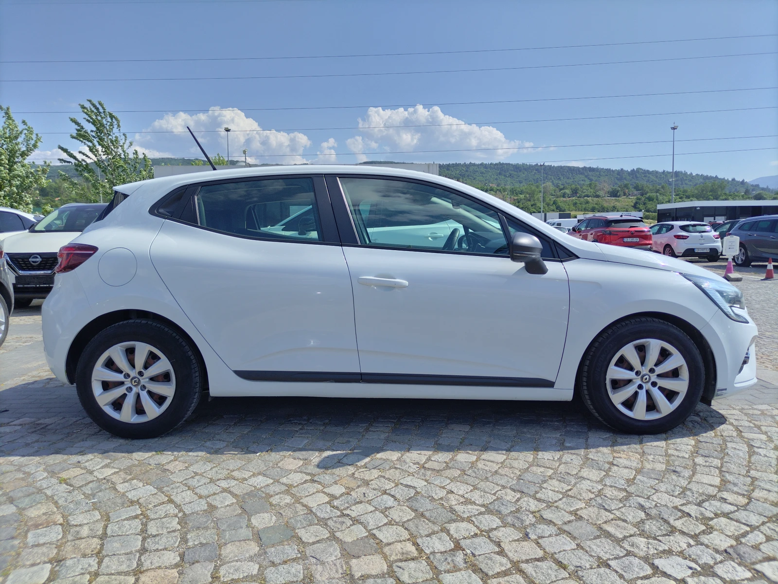 Renault Clio 1.0TCe/ 100к.с./Life - изображение 4