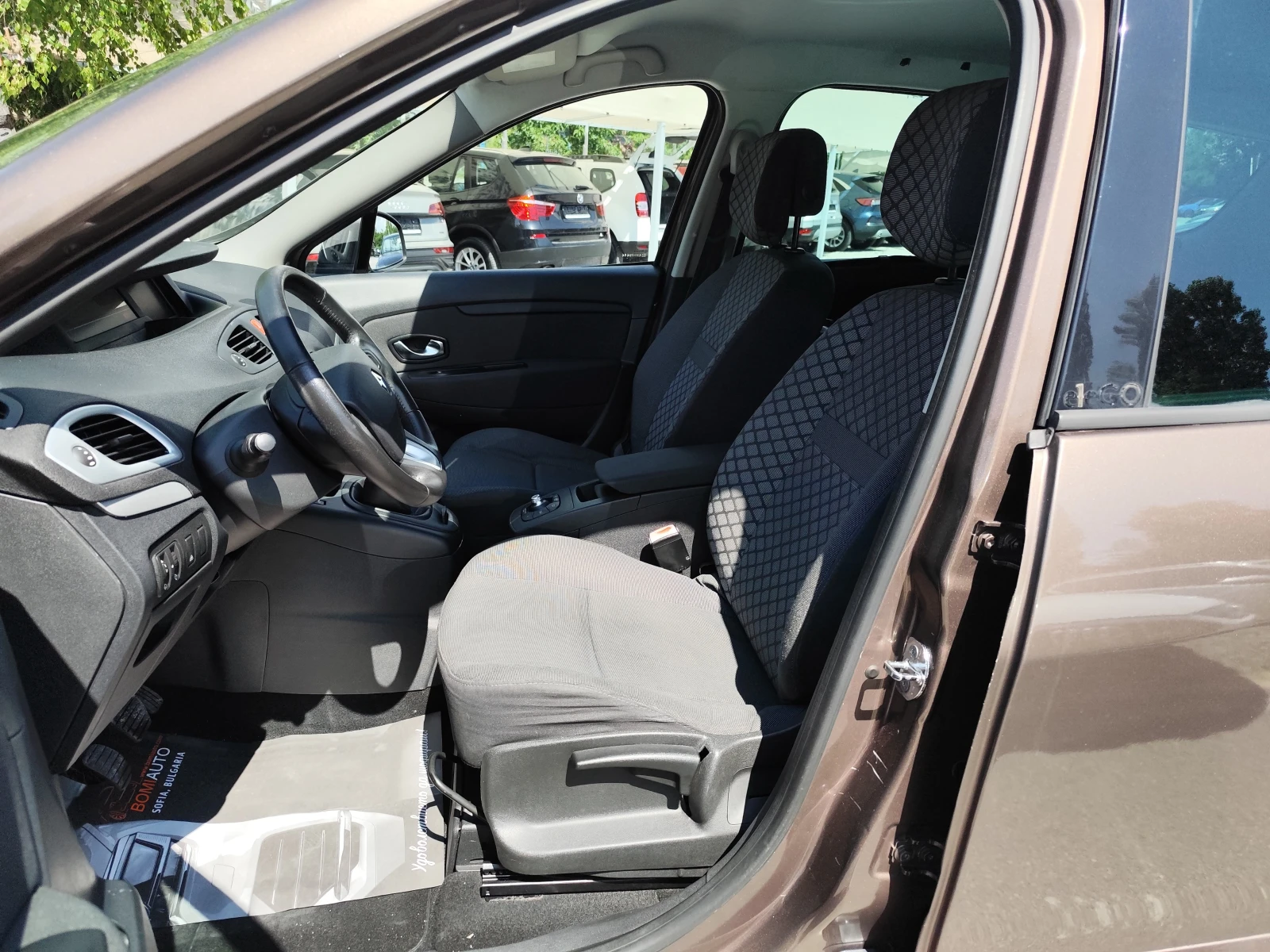 Renault Scenic 1.4TCE* 7 МЕСТА* 6 СКОРОСТИ* NAVI* EURO5A*  - изображение 7