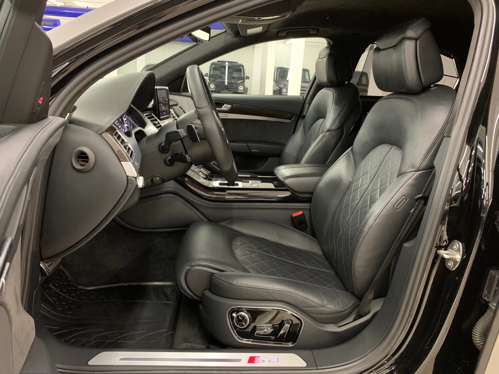 Audi S8 Plus #CERAMIC#CARBON#ALCANTAR#KeyLes#BOSE#DIS#MEMO - изображение 8