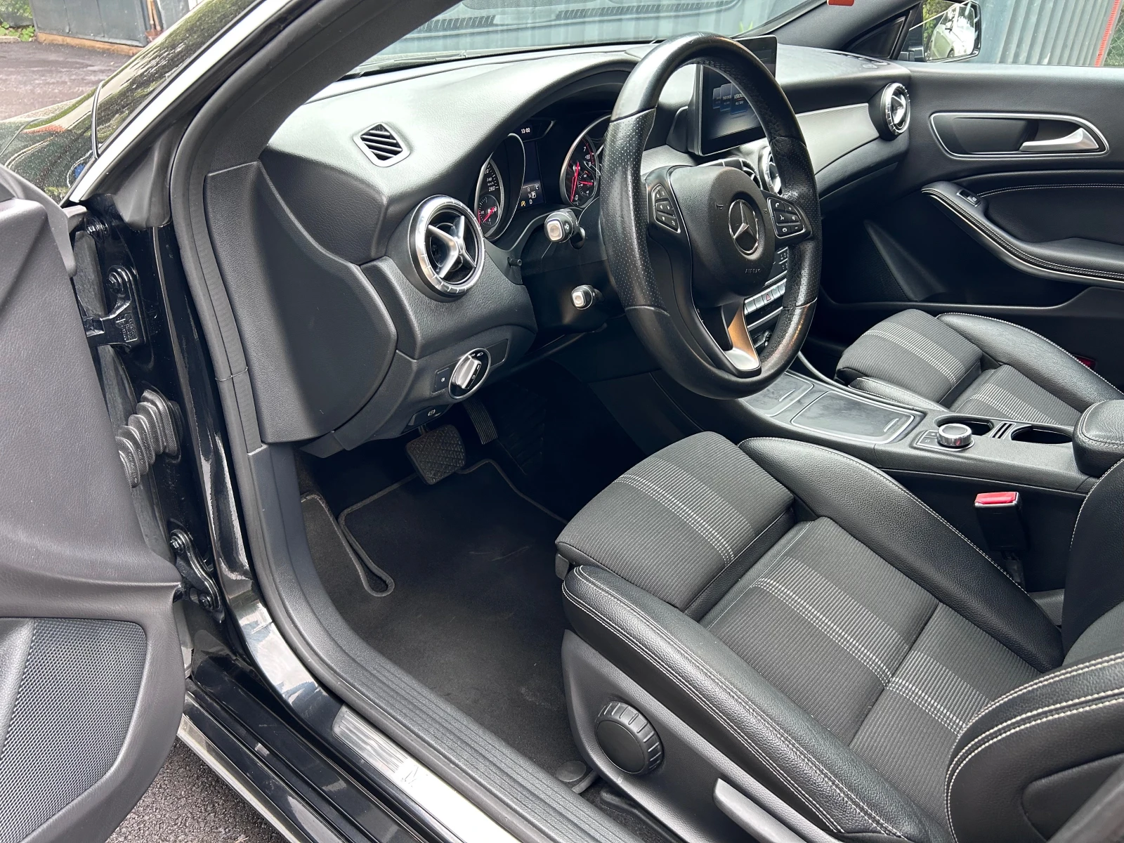 Mercedes-Benz CLA 180 CLA 180 FACE  129000!!! | Mobile.bg   14