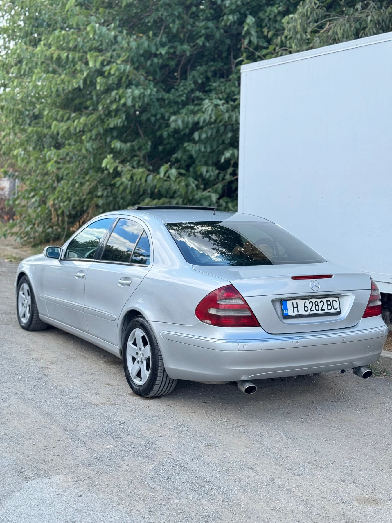 Mercedes-Benz E 270  - изображение 2