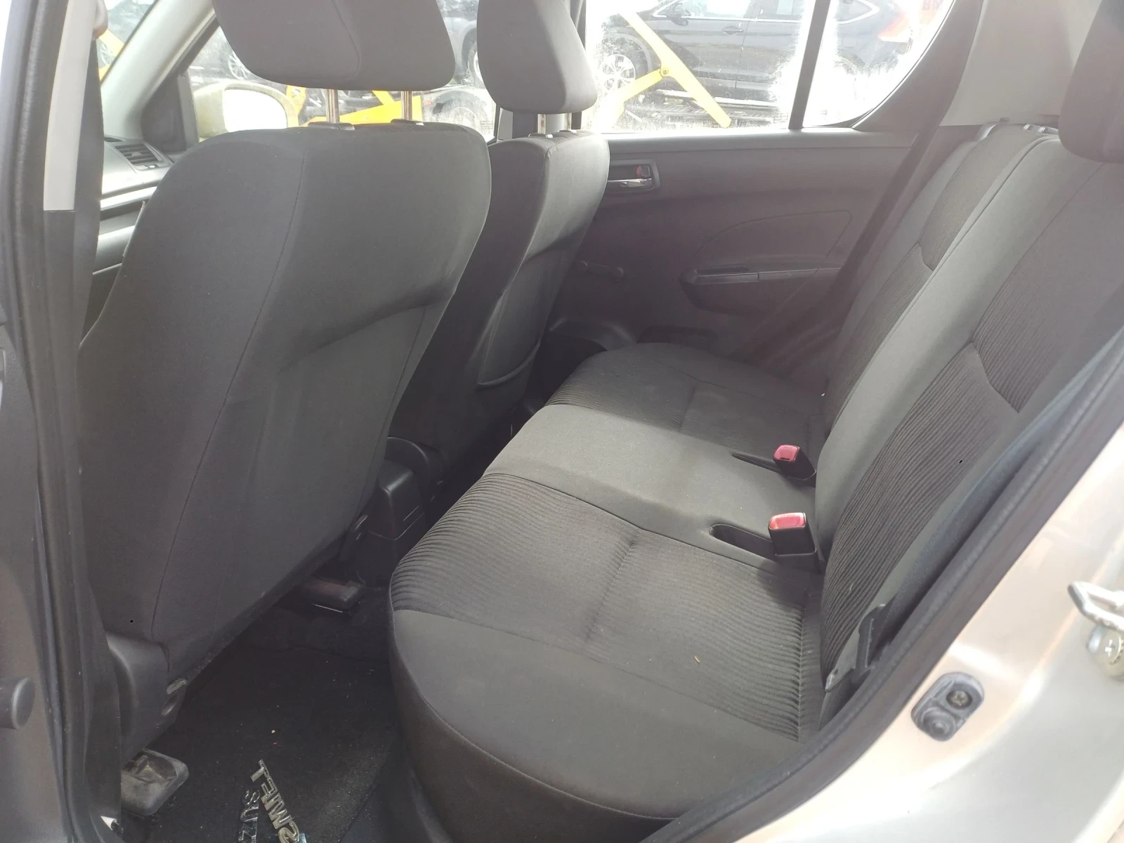 Suzuki Swift 1.2 i - изображение 6