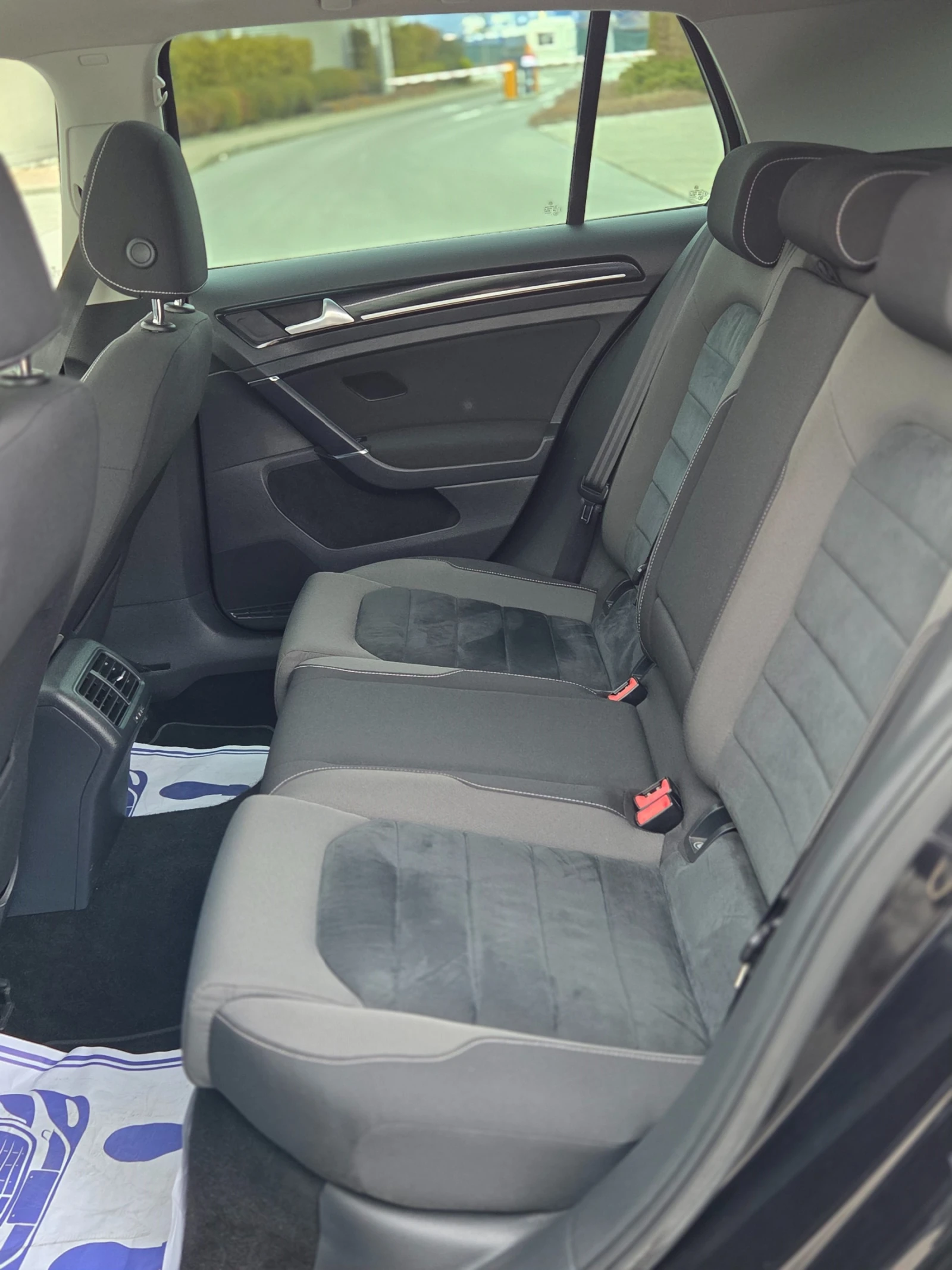 VW Golf R Line* DSG* LED* Панорама*  - изображение 8