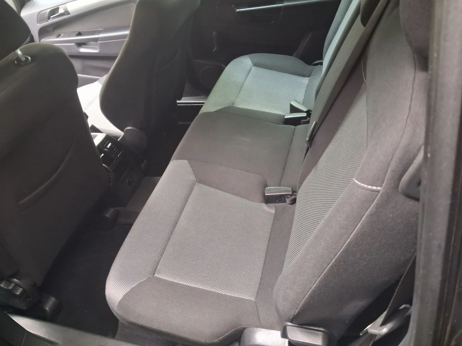 Opel Zafira 1.6i ECOFlexTURBO 6+ 1, NAVI, снимка 11 - Автомобили и джипове - 54278227