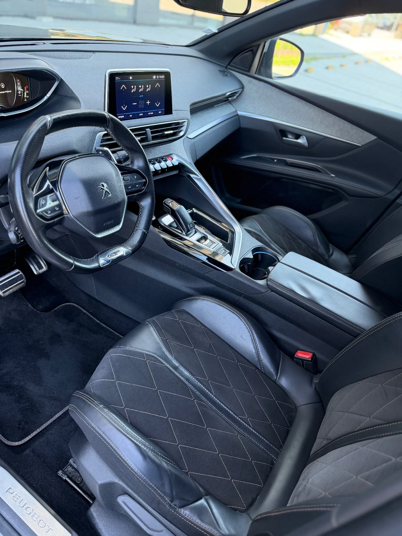 Peugeot 5008 GT Line 2.0HDI, снимка 12 - Автомобили и джипове - 54350434