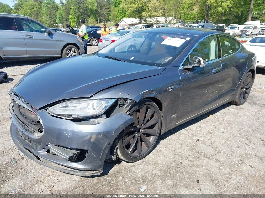 Tesla Model S, снимка 2 - Автомобили и джипове - 54403671