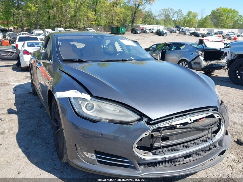 Tesla Model S, снимка 6 - Автомобили и джипове - 54403671