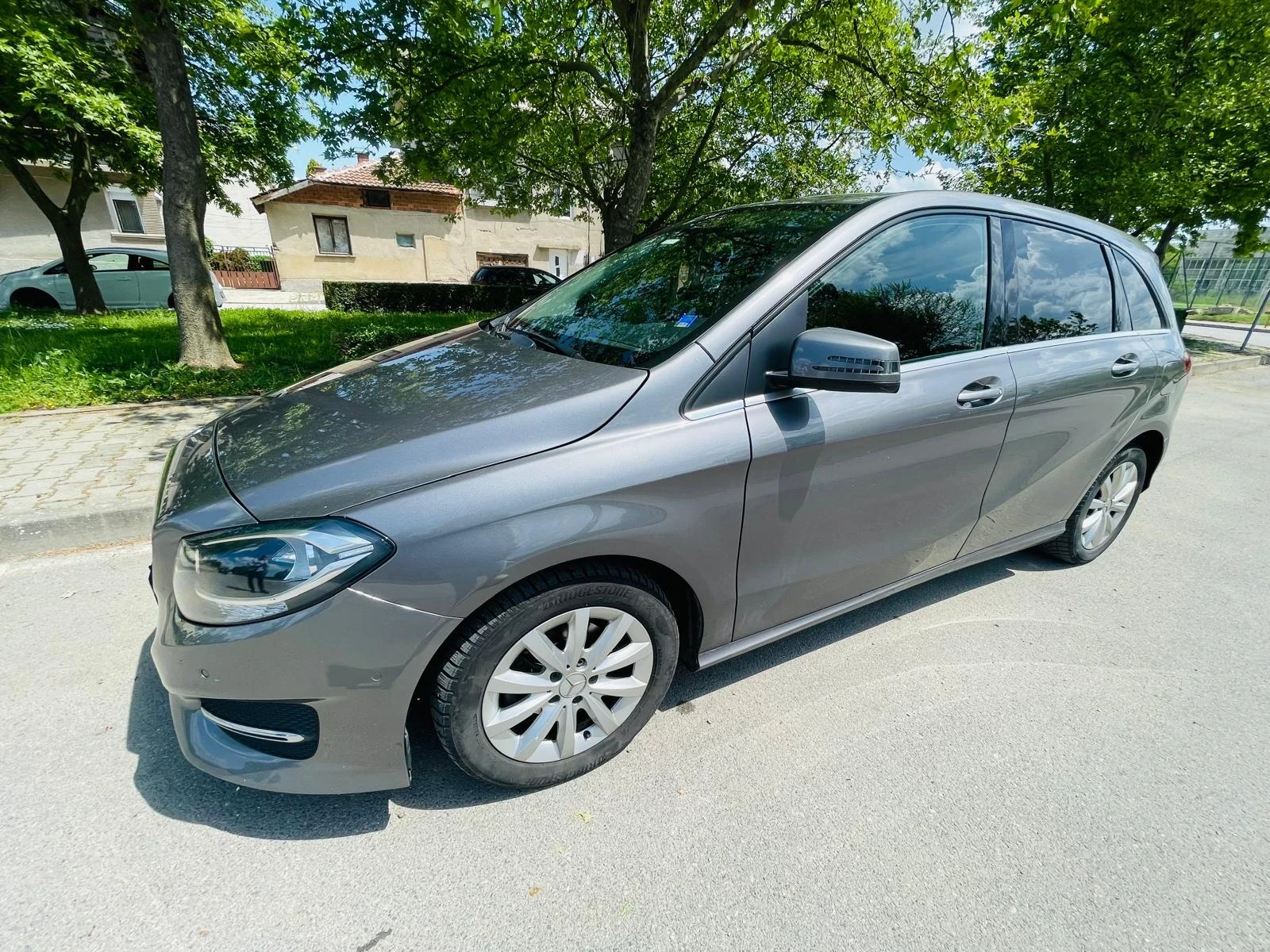 Mercedes-Benz B 180, снимка 15 - Автомобили и джипове - 54552805