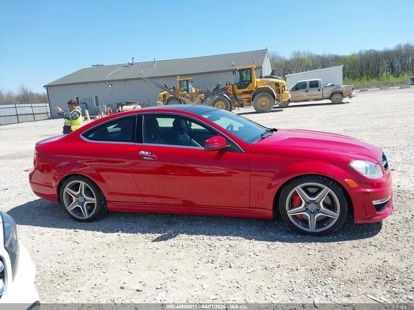 Mercedes-Benz C 63 AMG 6.3l, снимка 13 - Автомобили и джипове - 54698958
