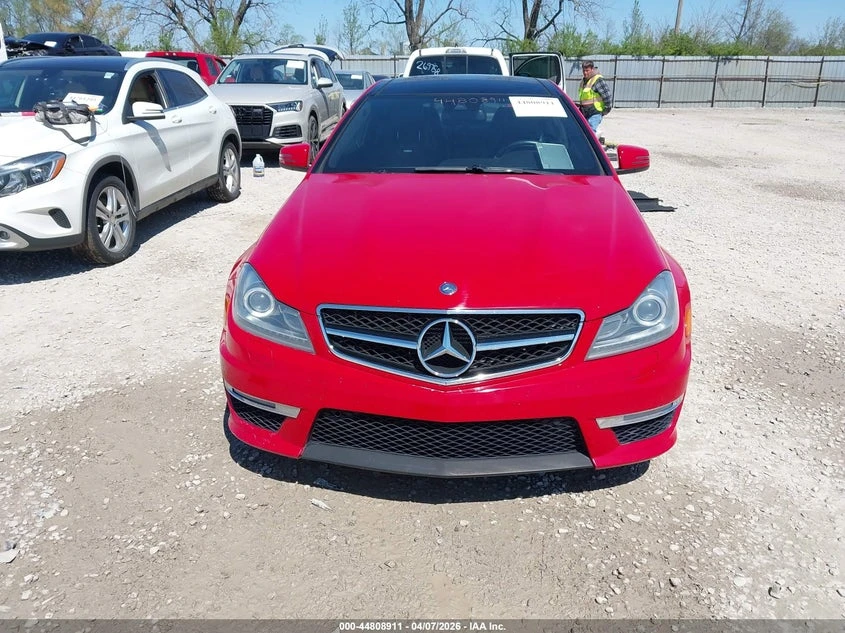 Mercedes-Benz C 63 AMG 6.3l, снимка 12 - Автомобили и джипове - 54698958