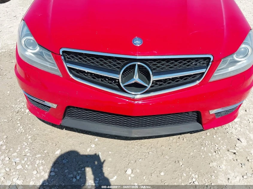 Mercedes-Benz C 63 AMG 6.3l, снимка 6 - Автомобили и джипове - 54698958