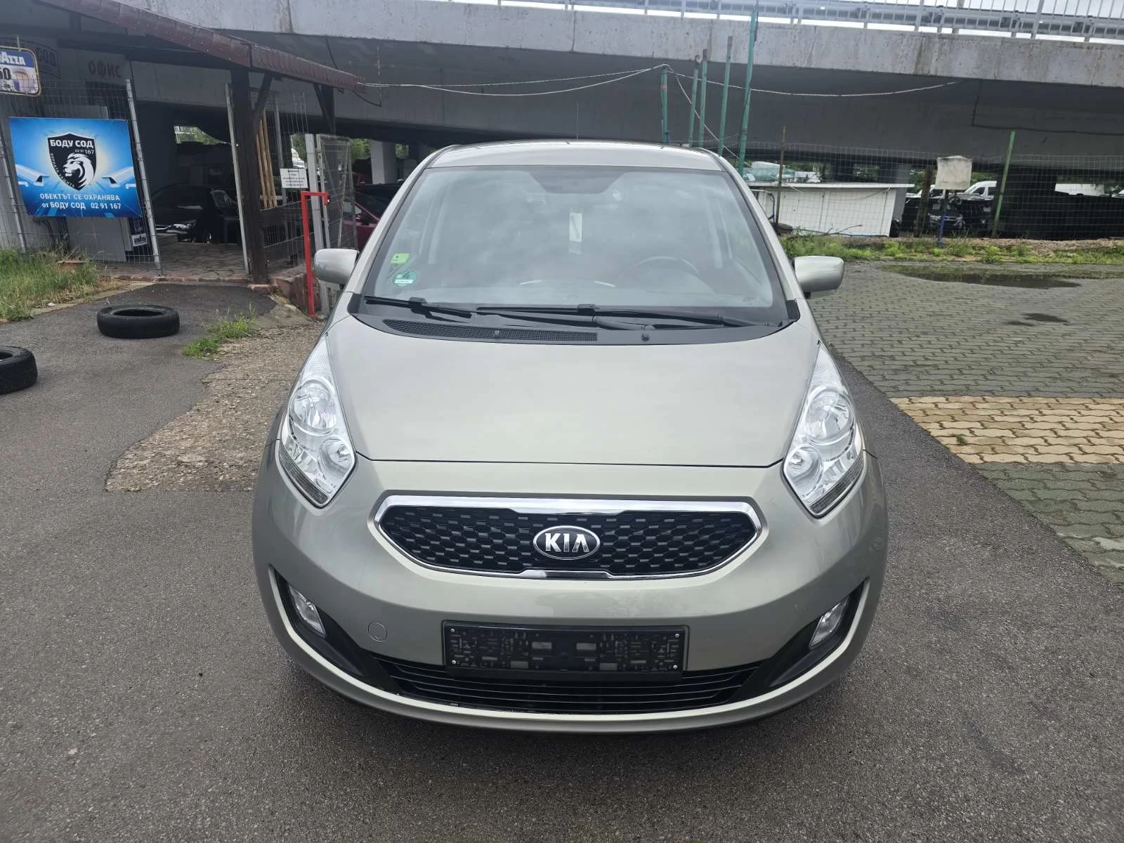 Kia Venga, снимка 14 - Автомобили и джипове - 54707794