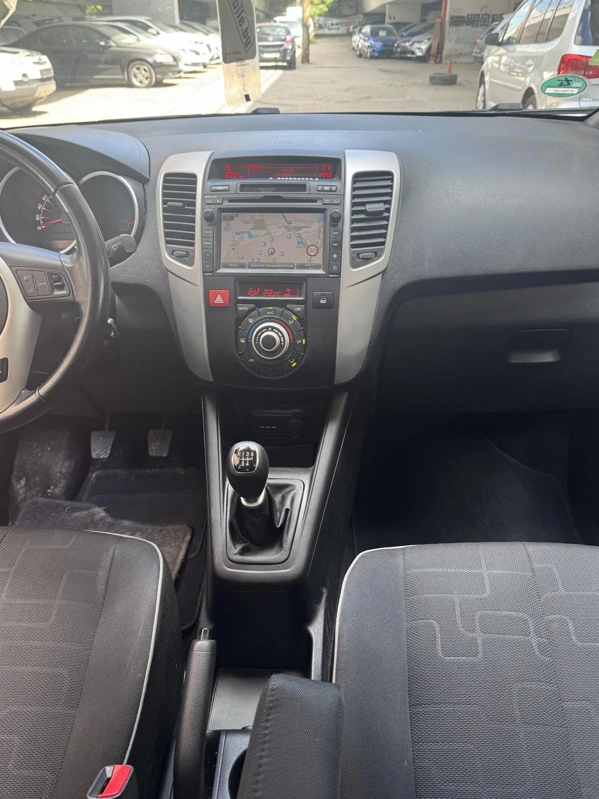Kia Venga, снимка 12 - Автомобили и джипове - 54707794