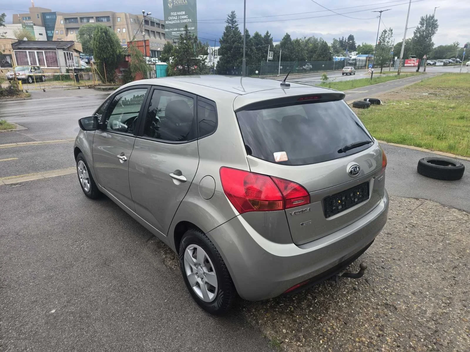 Kia Venga, снимка 3 - Автомобили и джипове - 54707794
