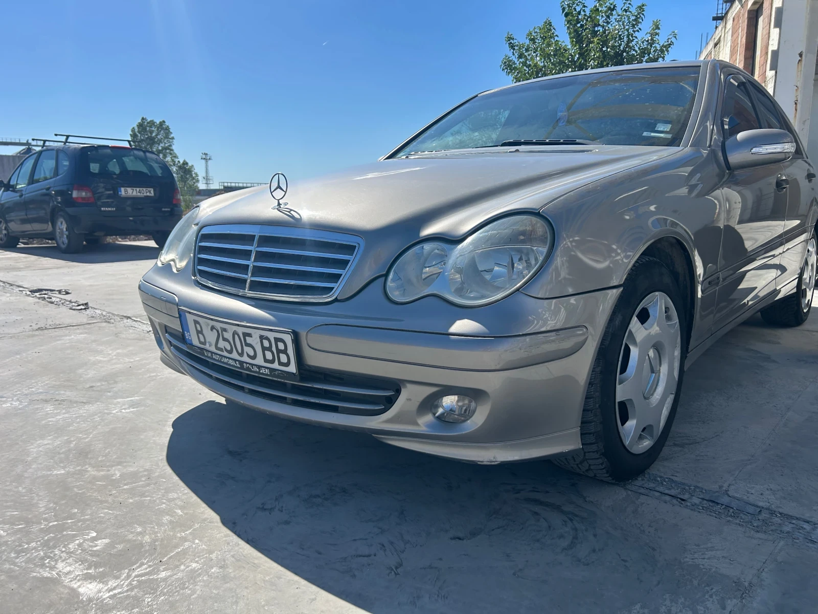Mercedes-Benz C 200 Kompresor, снимка 4 - Автомобили и джипове - 55201125