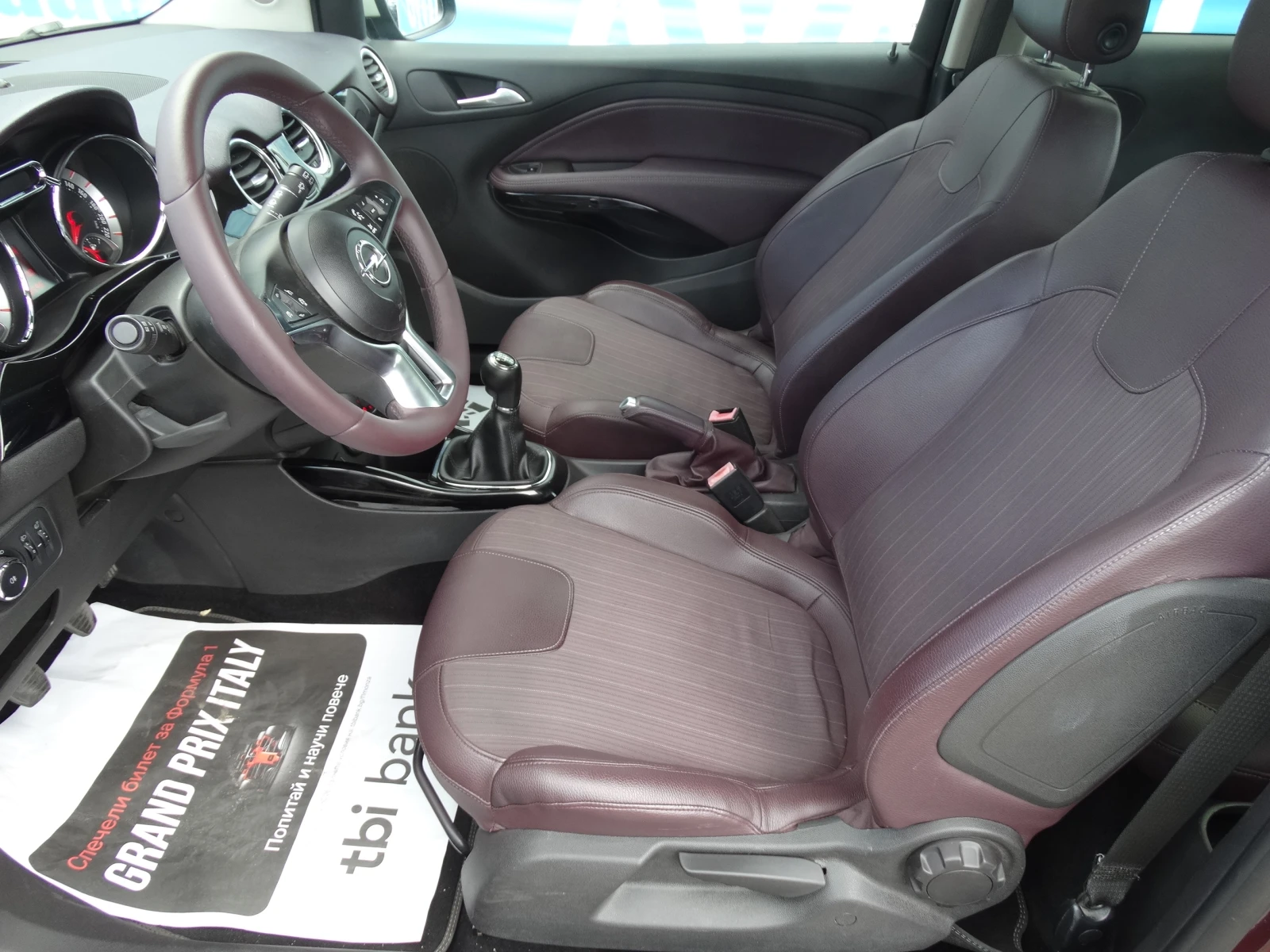 Opel Adam 1.4 100к.с., снимка 5 - Автомобили и джипове - 55229219