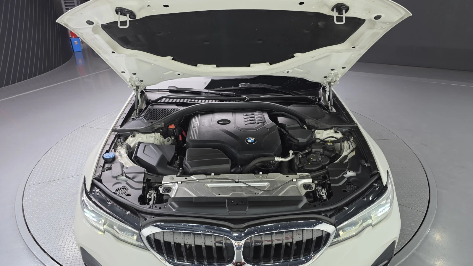 BMW 320 ЕЛ. БАГАЖНИК* HUD* BLIND SPOT* 360* КРАЙНА ЦЕНА, снимка 6 - Автомобили и джипове - 55593742