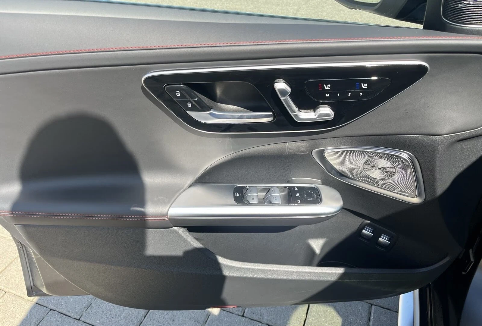 Mercedes-Benz C 63 AMG S E-PERFORMANCE / 4-MATIC / BURM / PANO/ HUD/ 360/, снимка 10 - Автомобили и джипове - 55736554