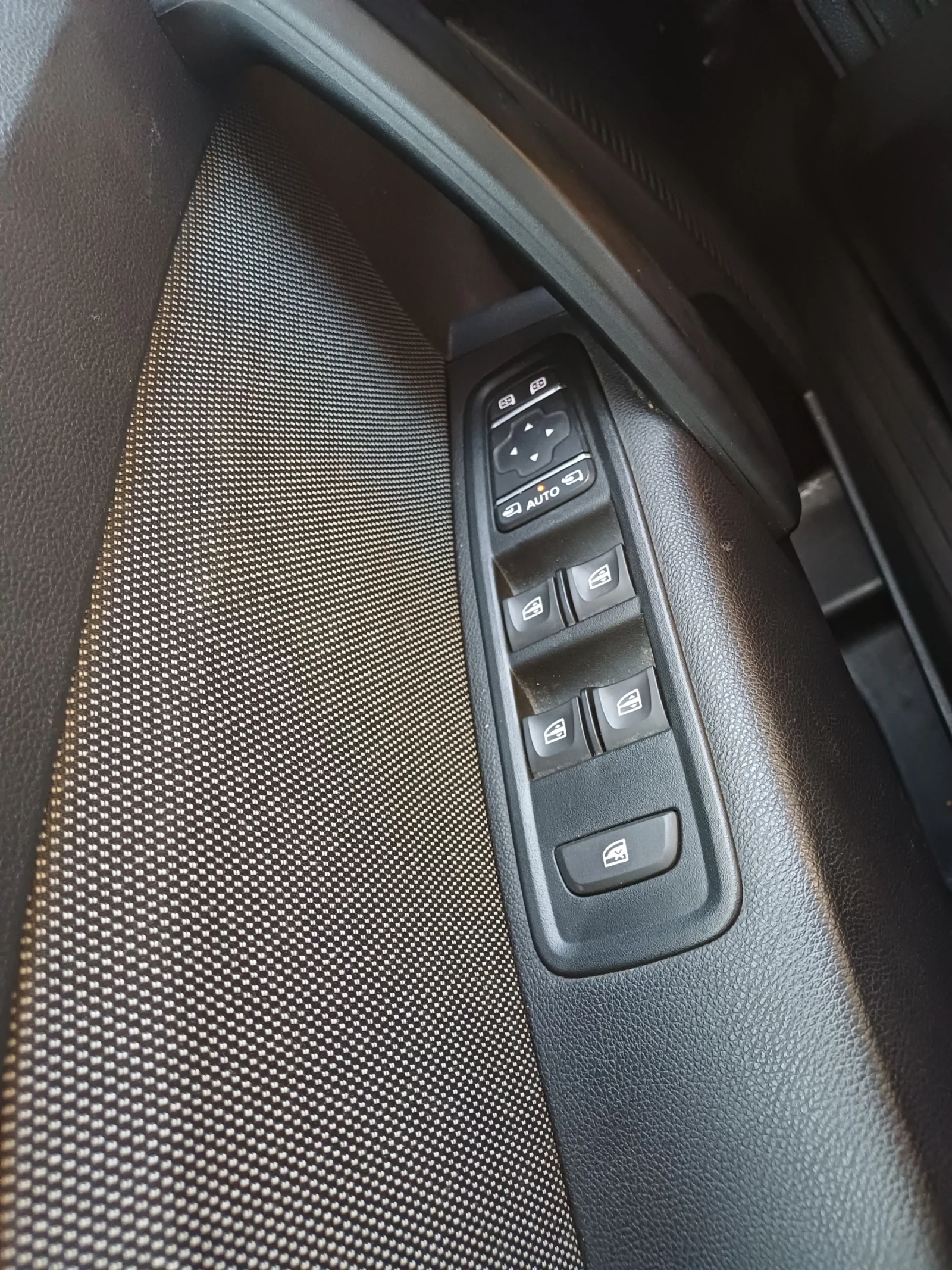 Renault Kangoo 1.33 tce 130 Nissan townstar, снимка 6 - Автомобили и джипове - 56156404