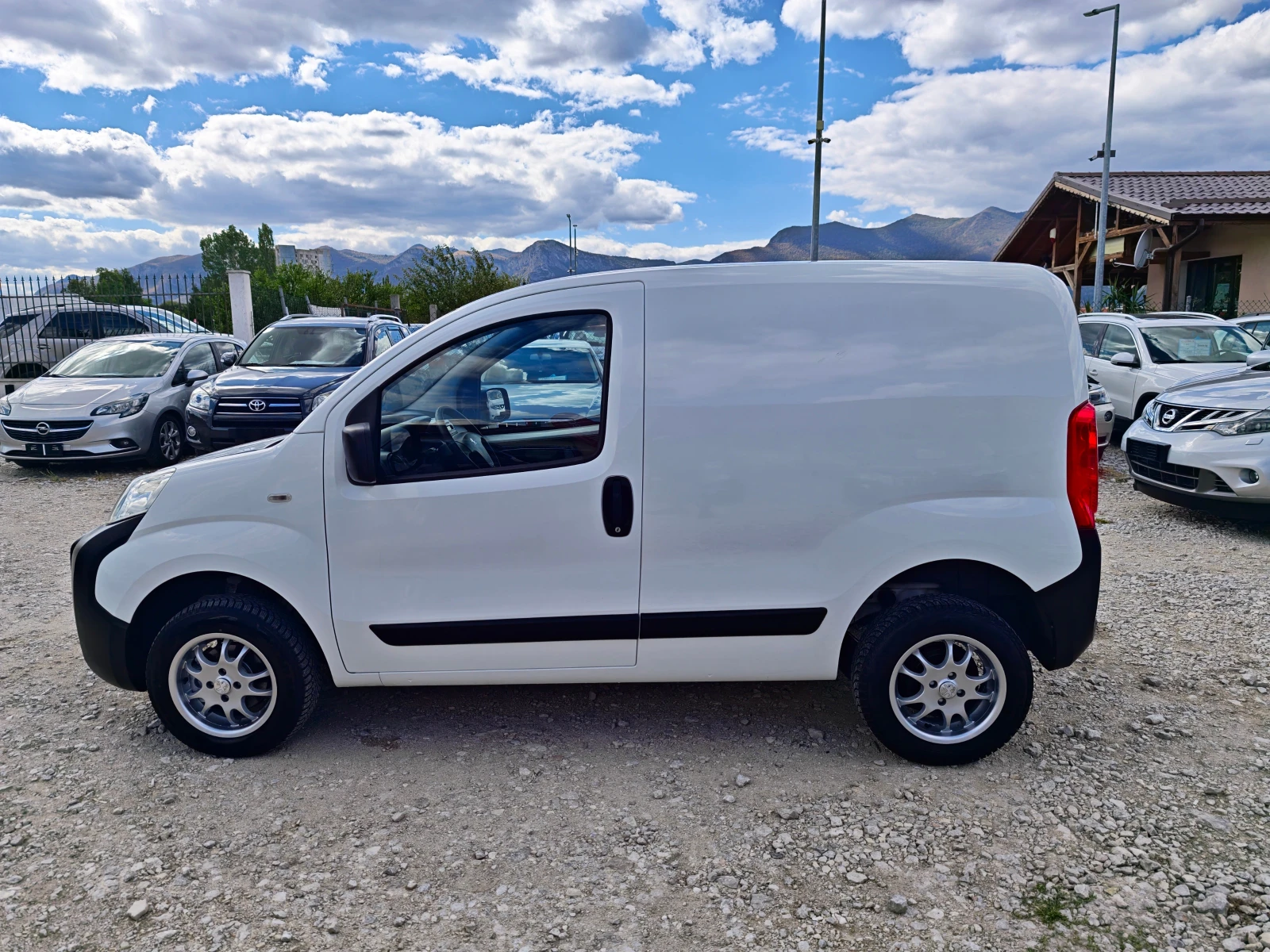Peugeot Bipper 1.4 дизел, снимка 9 - Автомобили и джипове - 56213635