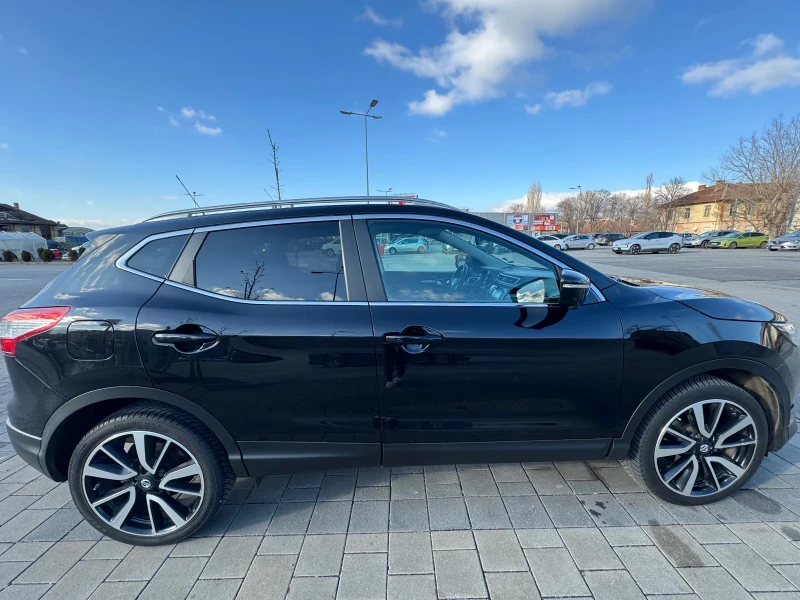 Nissan Qashqai 1.6 dCi Tekna AUTOMATIC 360  камера, снимка 3 - Автомобили и джипове - 52920150