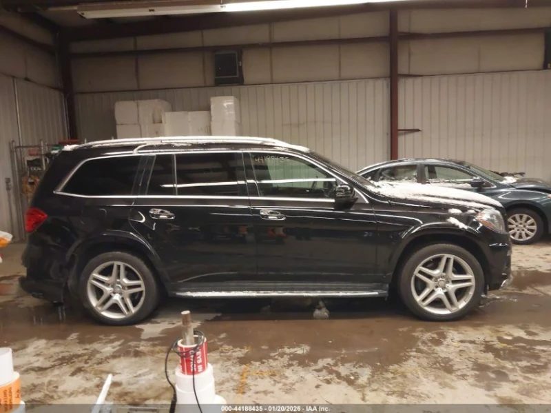 Mercedes-Benz GL 550 4.7l 4Matic, снимка 13 - Автомобили и джипове - 53338154