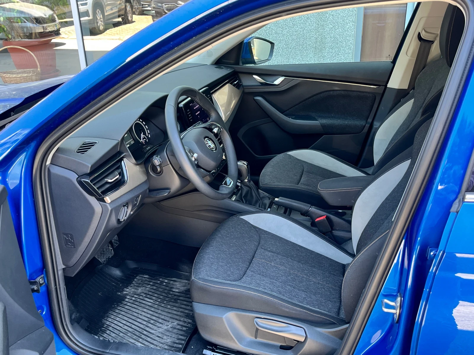 Skoda Kamiq 1, 5 TSI 7DSG - изображение 6