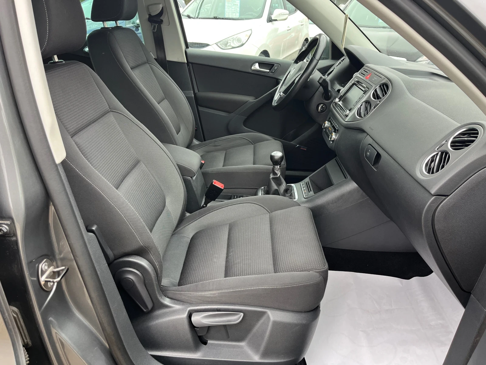 VW Tiguan 2.0TDI Sport Team | Mobile.bg � ����������� 14