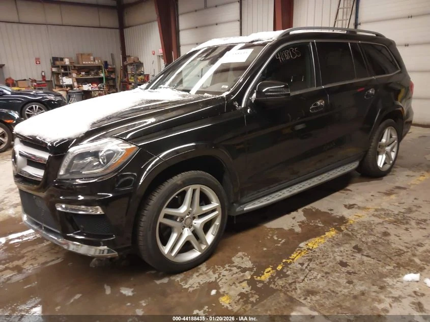 Mercedes-Benz GL 550 4.7l 4Matic - изображение 2