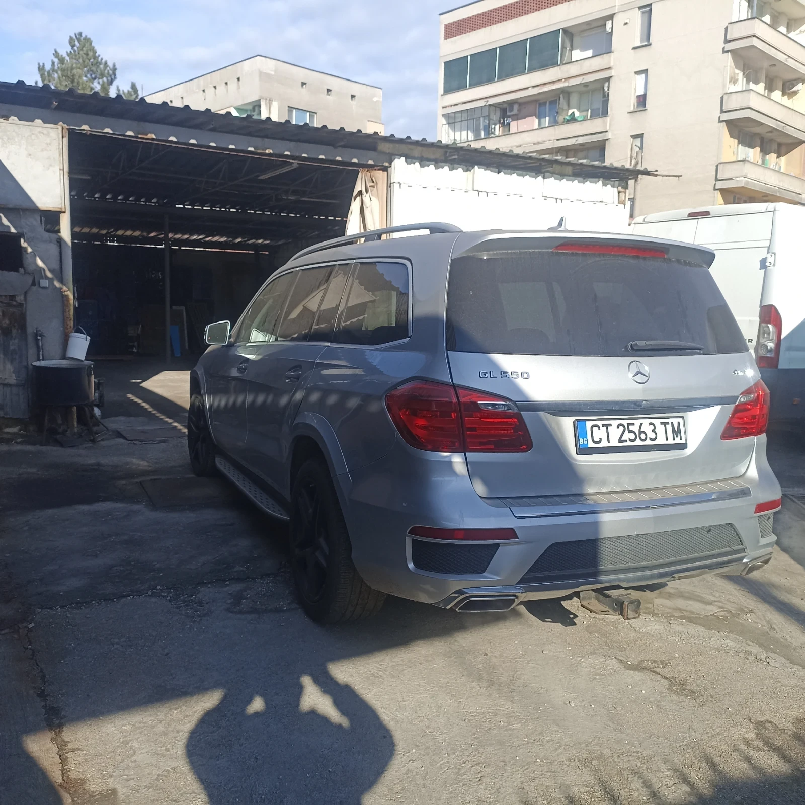 Mercedes-Benz GL 550 AMG paket , снимка 8 - Автомобили и джипове - 54741260