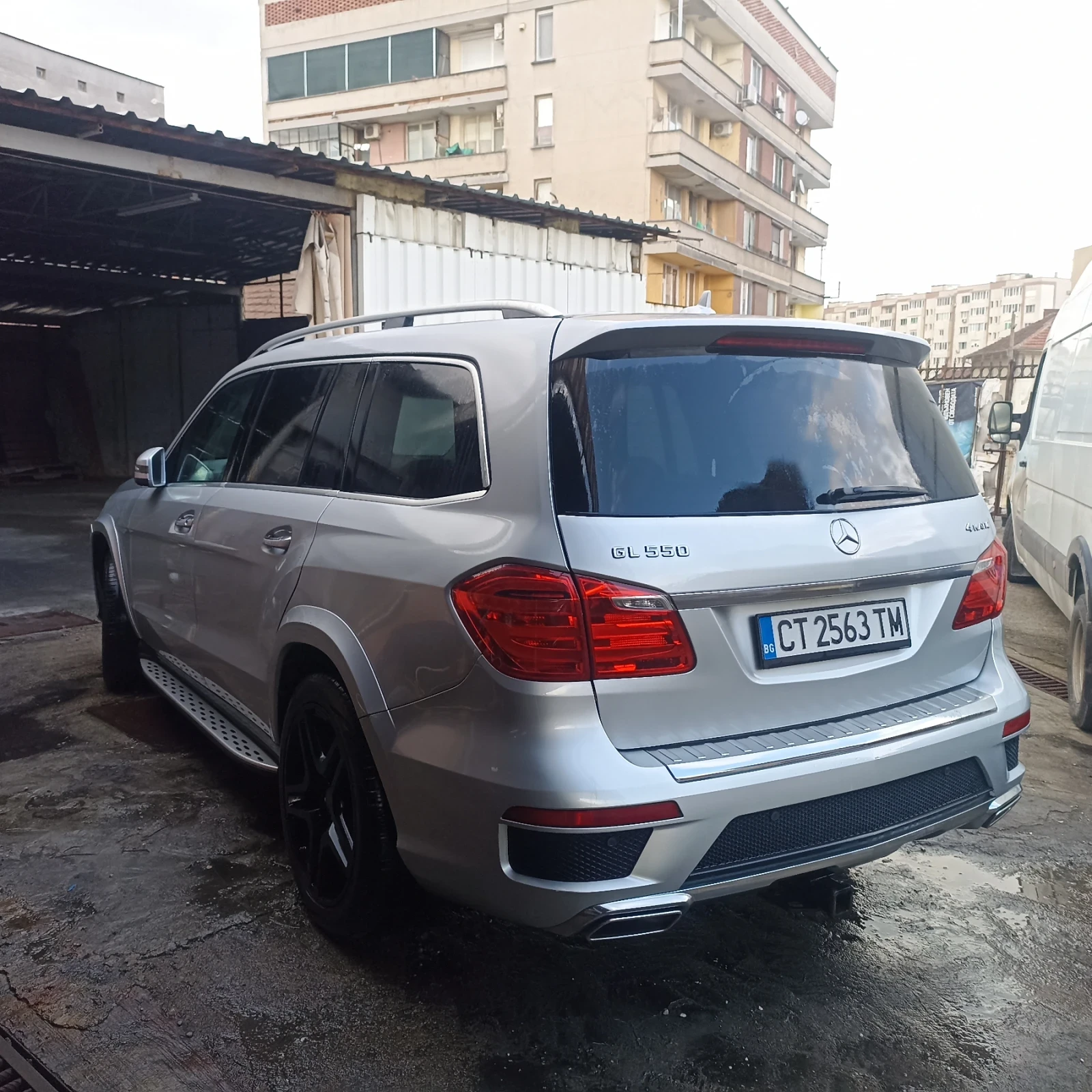 Mercedes-Benz GL 550 AMG paket , снимка 5 - Автомобили и джипове - 54741260