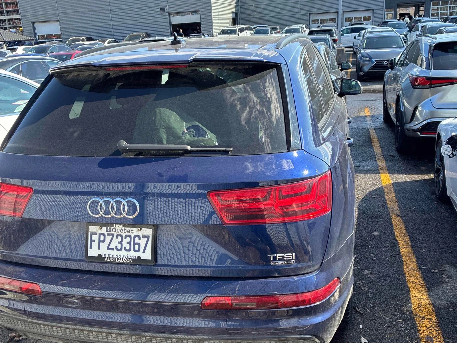 Audi Q7 Progressiv * s-line * АвтоКредит* (ЦЕНА ДО БГ), снимка 5 - Автомобили и джипове - 54306073