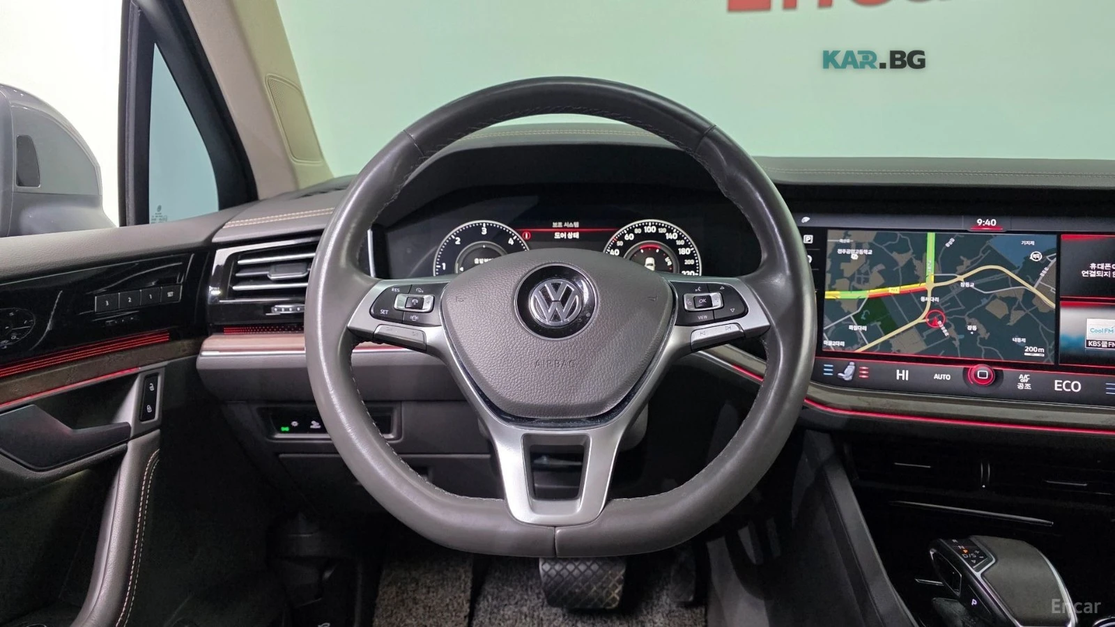 VW Touareg PRESTIGE / DIGITAL / ОБДУХ / ПАНОРАМА / ПОДГРЕВИ, снимка 11 - Автомобили и джипове - 54596002