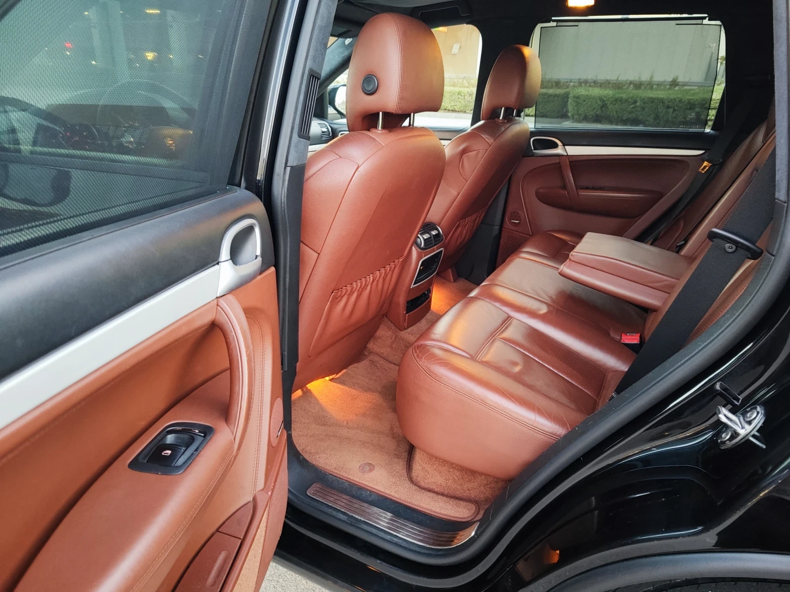 Porsche Cayenne 4.8 Turbo  S  500 k.c., снимка 9 - Автомобили и джипове - 54833416