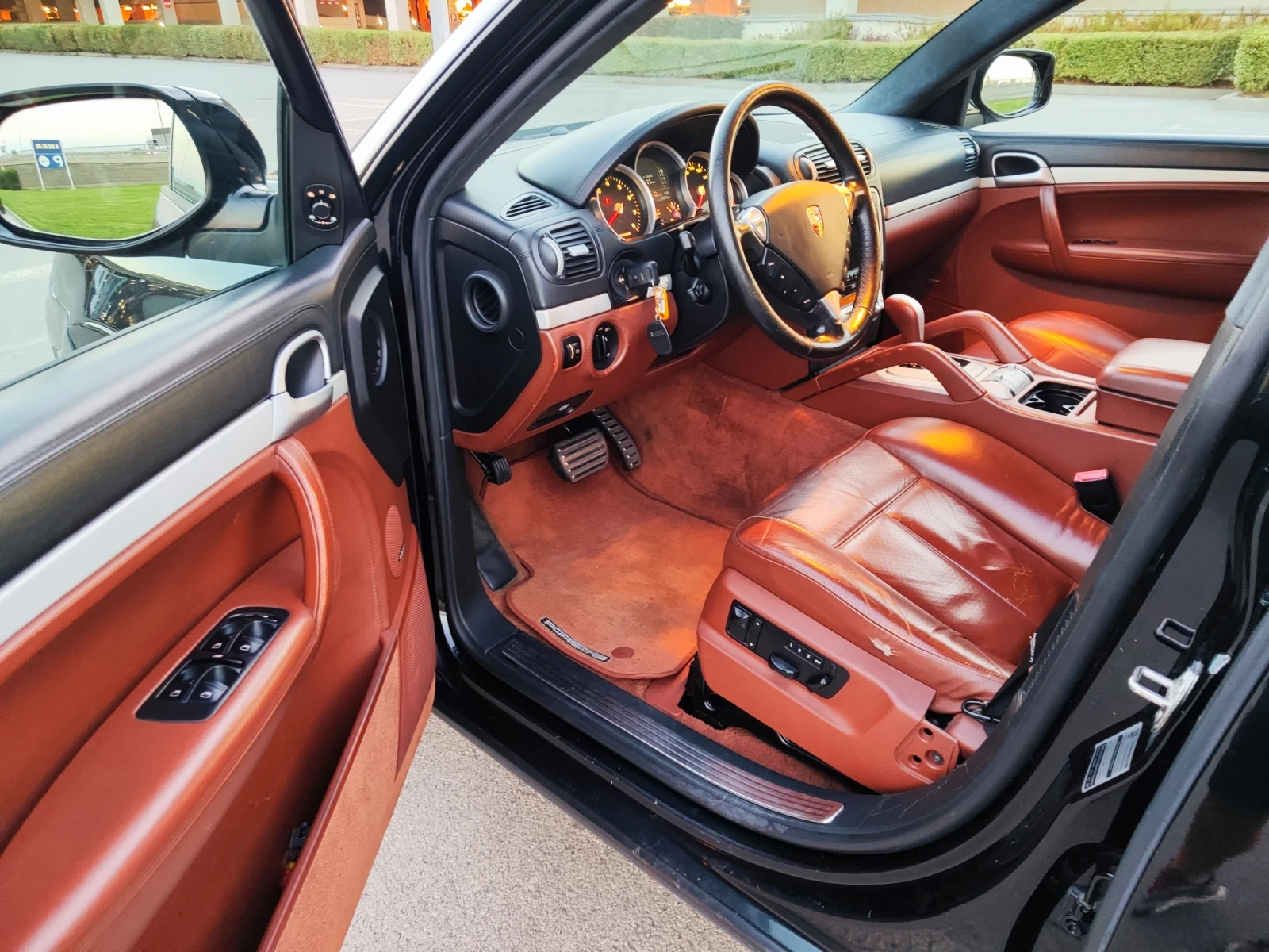 Porsche Cayenne 4.8 Turbo  S  500 k.c., снимка 10 - Автомобили и джипове - 54833416