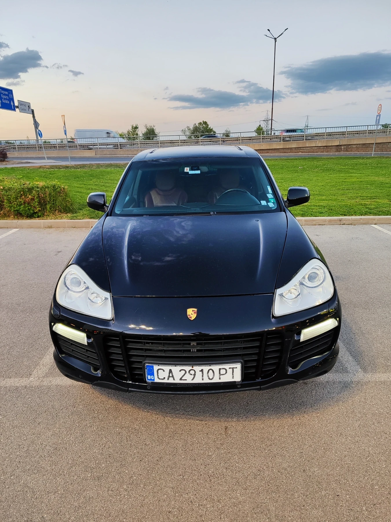 Porsche Cayenne 4.8 Turbo  S  500 k.c., снимка 2 - Автомобили и джипове - 54833416