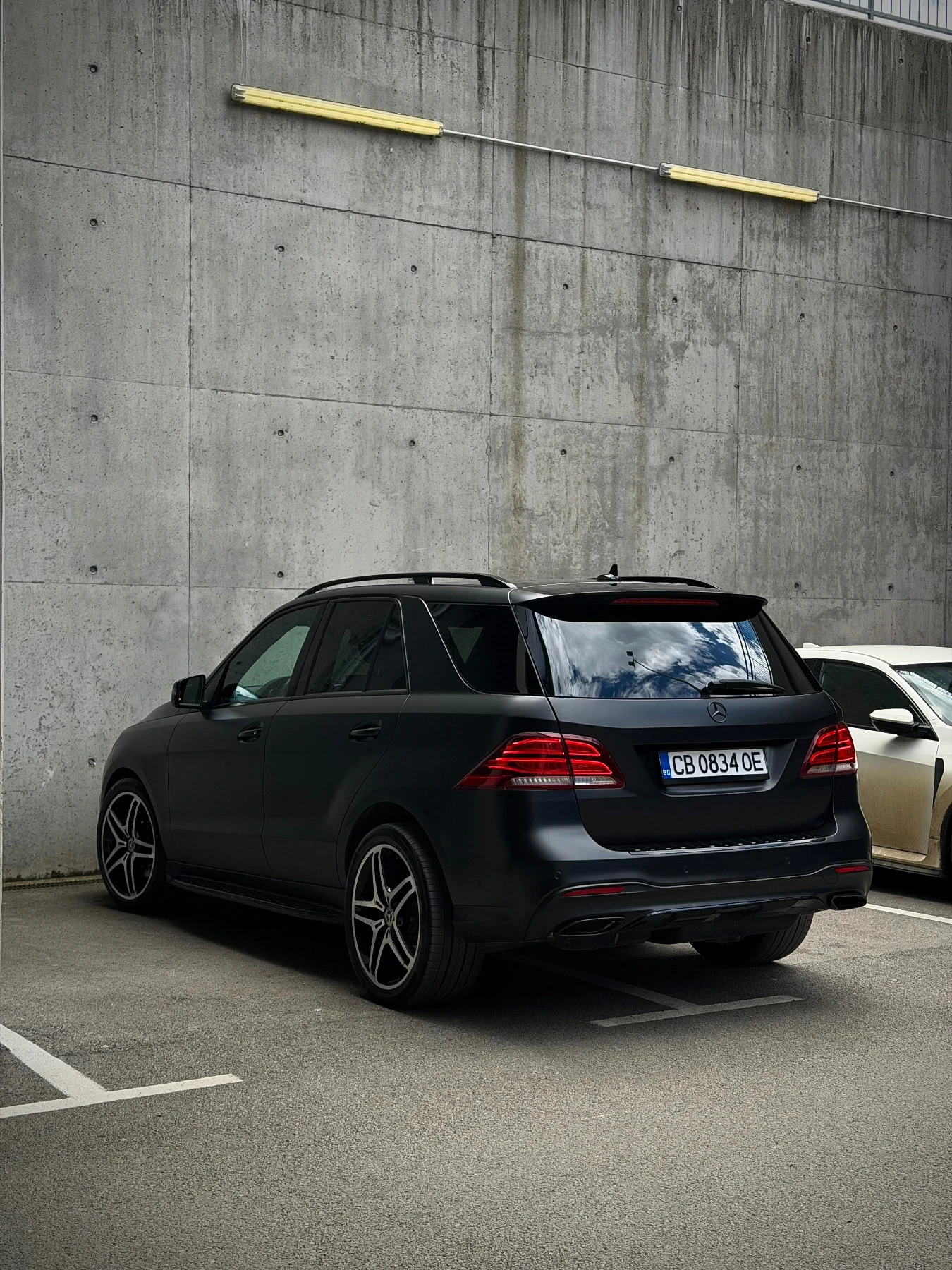 Mercedes-Benz GLE 350  AMG Швейцария, снимка 4 - Автомобили и джипове - 54897060