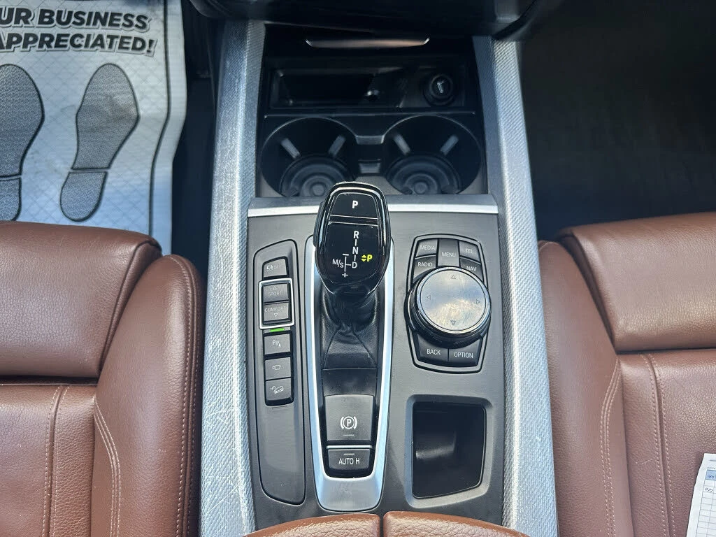 BMW X5 xDrive35i, снимка 16 - Автомобили и джипове - 55376280