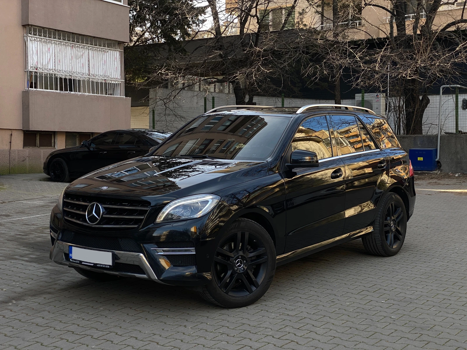 Mercedes-Benz ML 350 AMG Style* 