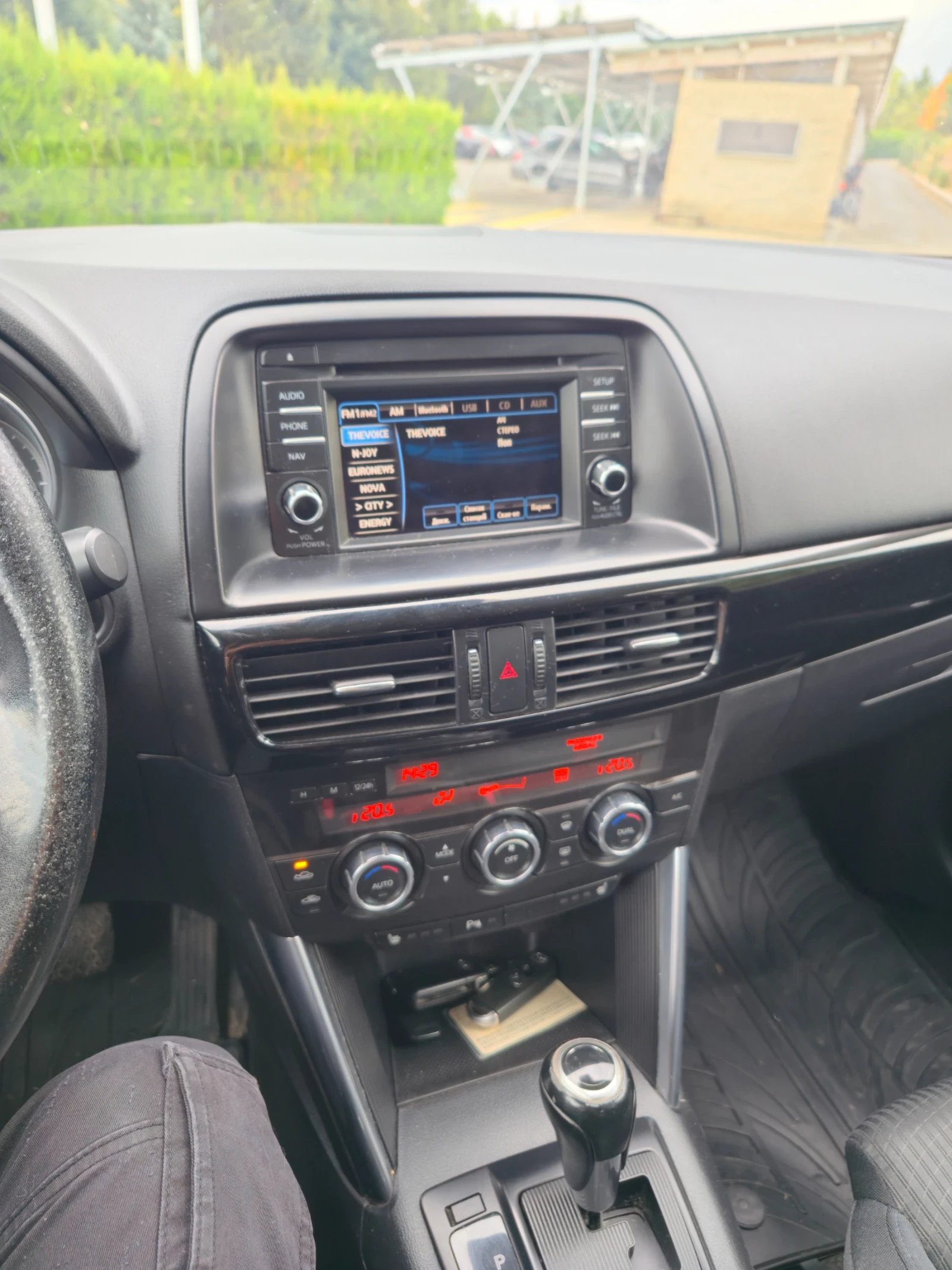 Mazda CX-5 2.2 SKYACTIV, снимка 13 - Автомобили и джипове - 56451642