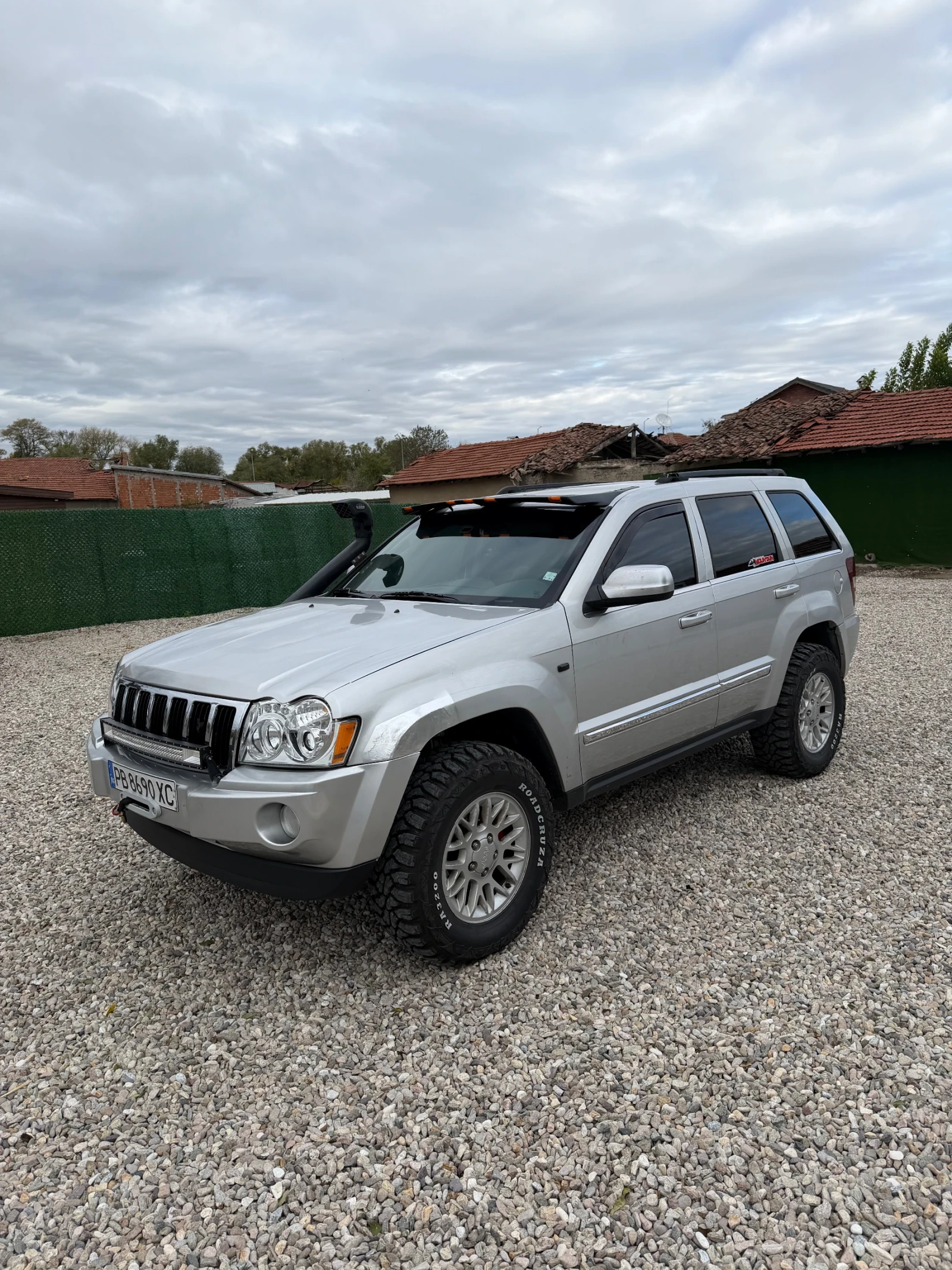 Jeep Grand cherokee 3.0 CRD / Overland / 642, снимка 2 - Автомобили и джипове - 56727770