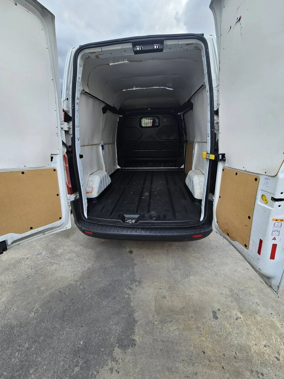 Ford Transit Transit - изображение 7