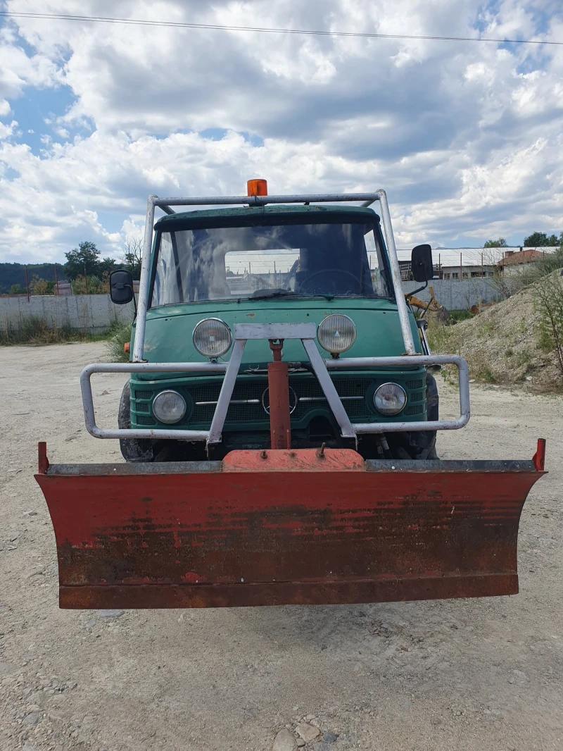 Mercedes-Benz UNIMOG