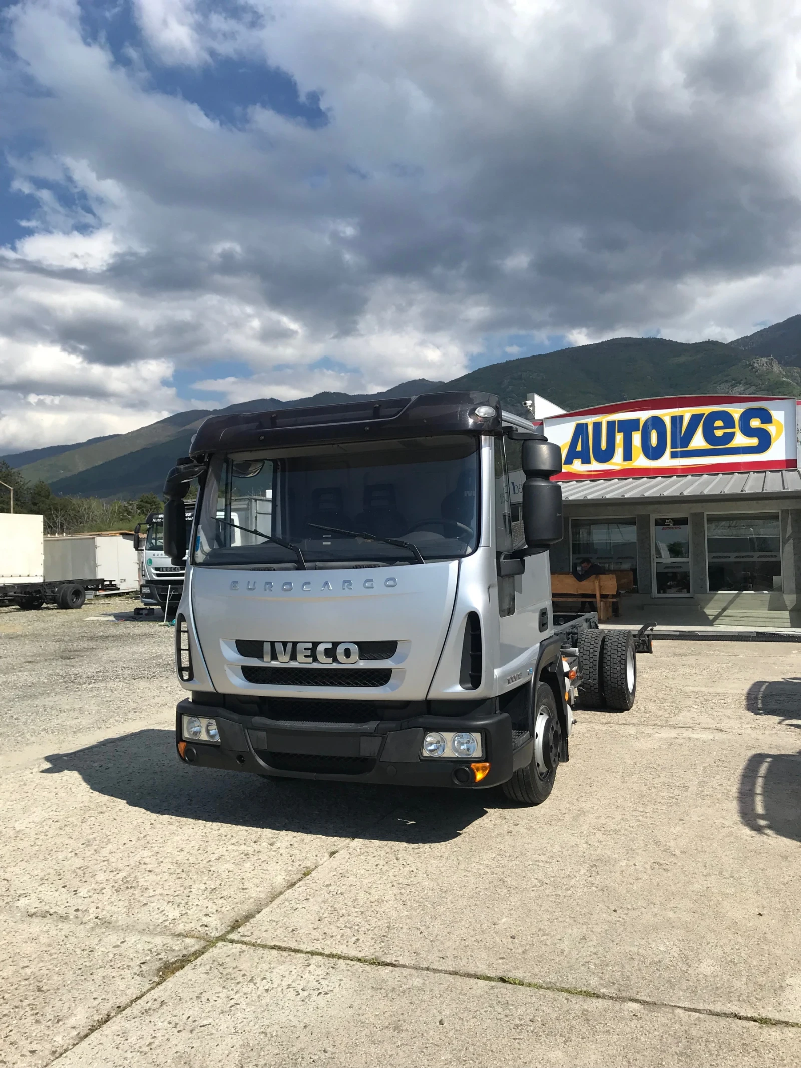 Iveco Eurocargo 100e180 - изображение 2