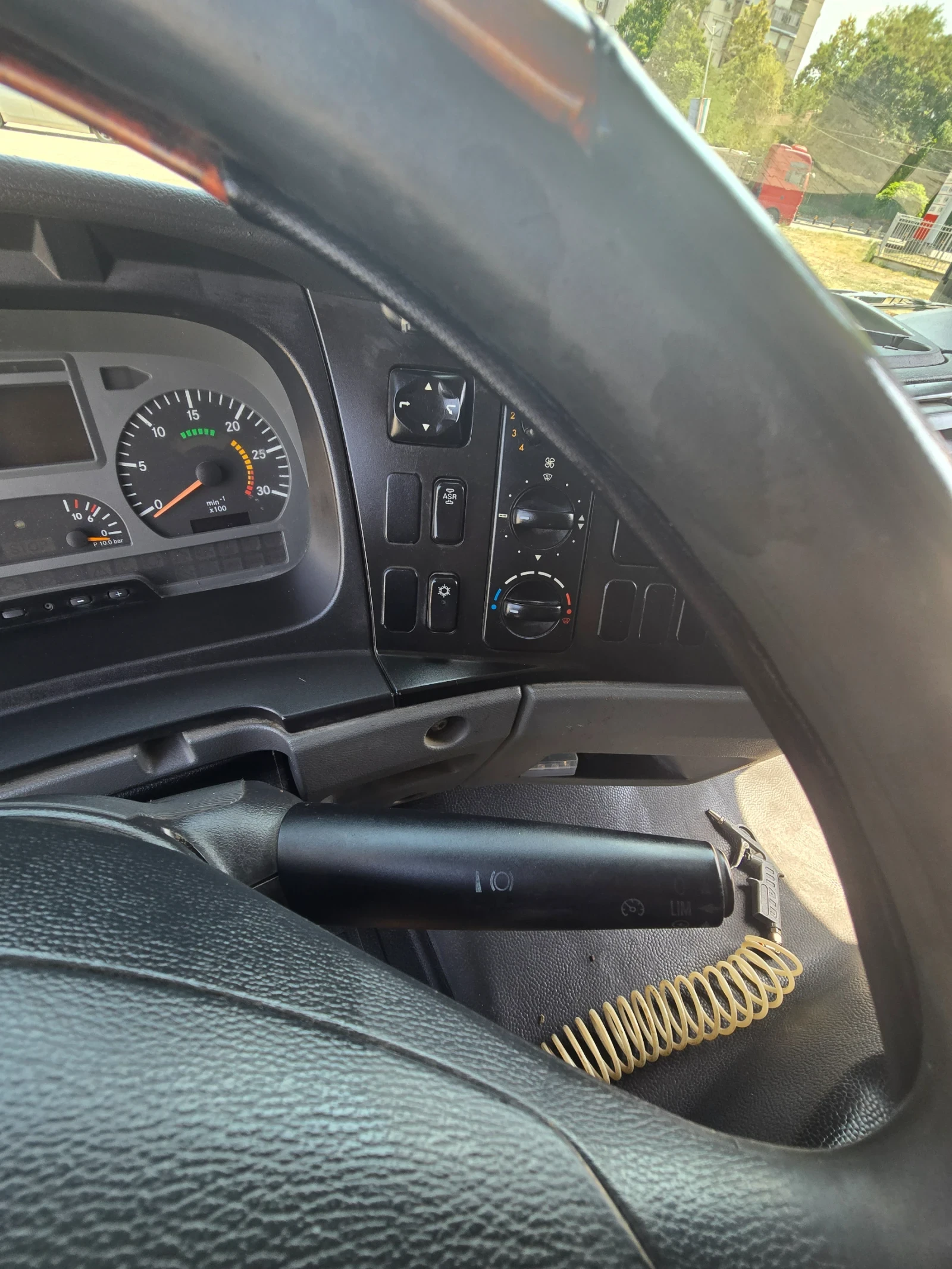 Mercedes-Benz Atego 818, снимка 12 - Камиони - 55877571